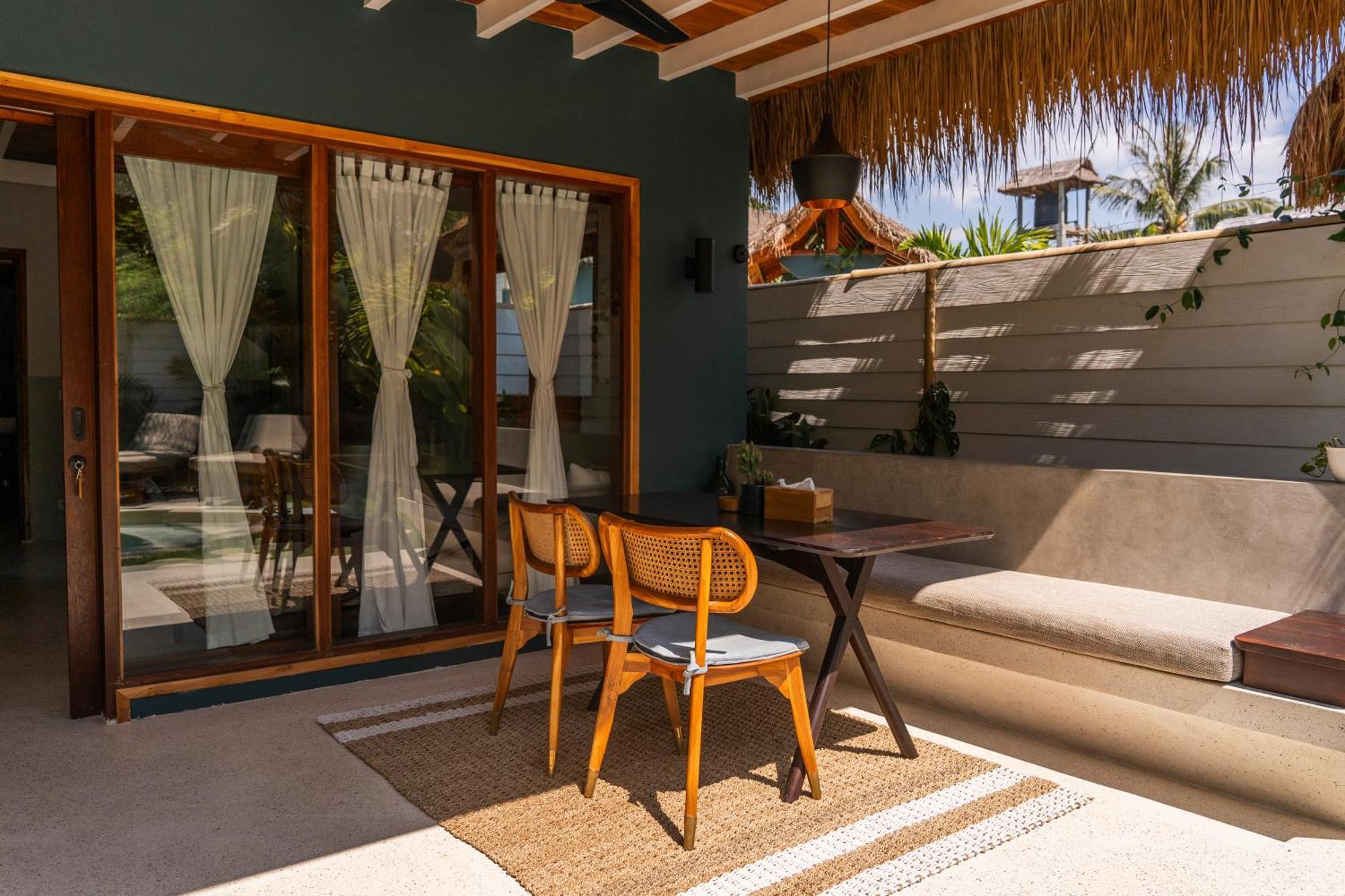 Villa Tokay - Luxury Private Villas Гили Еър Екстериор снимка